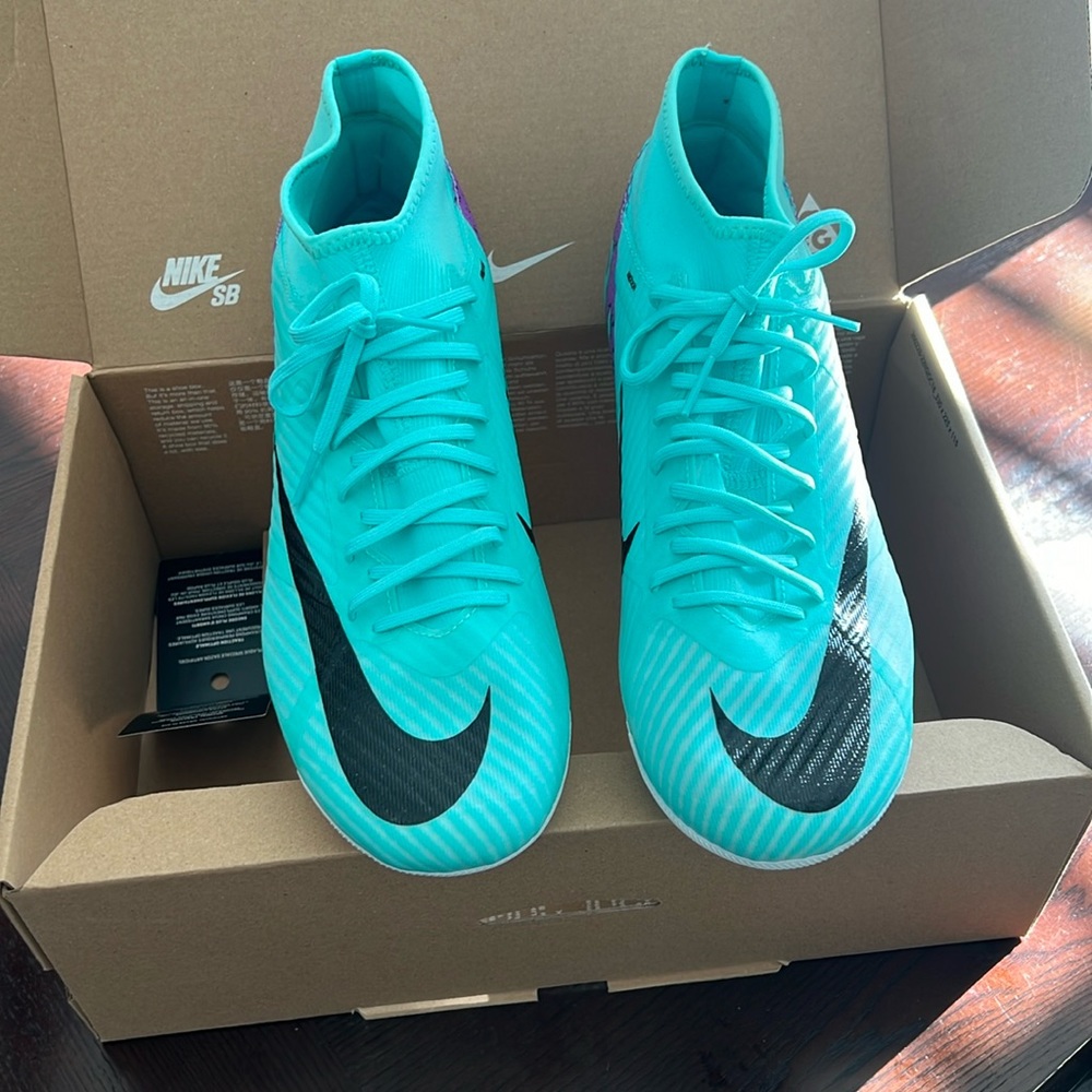 Zoom súperfly 9 academy soccer cleats